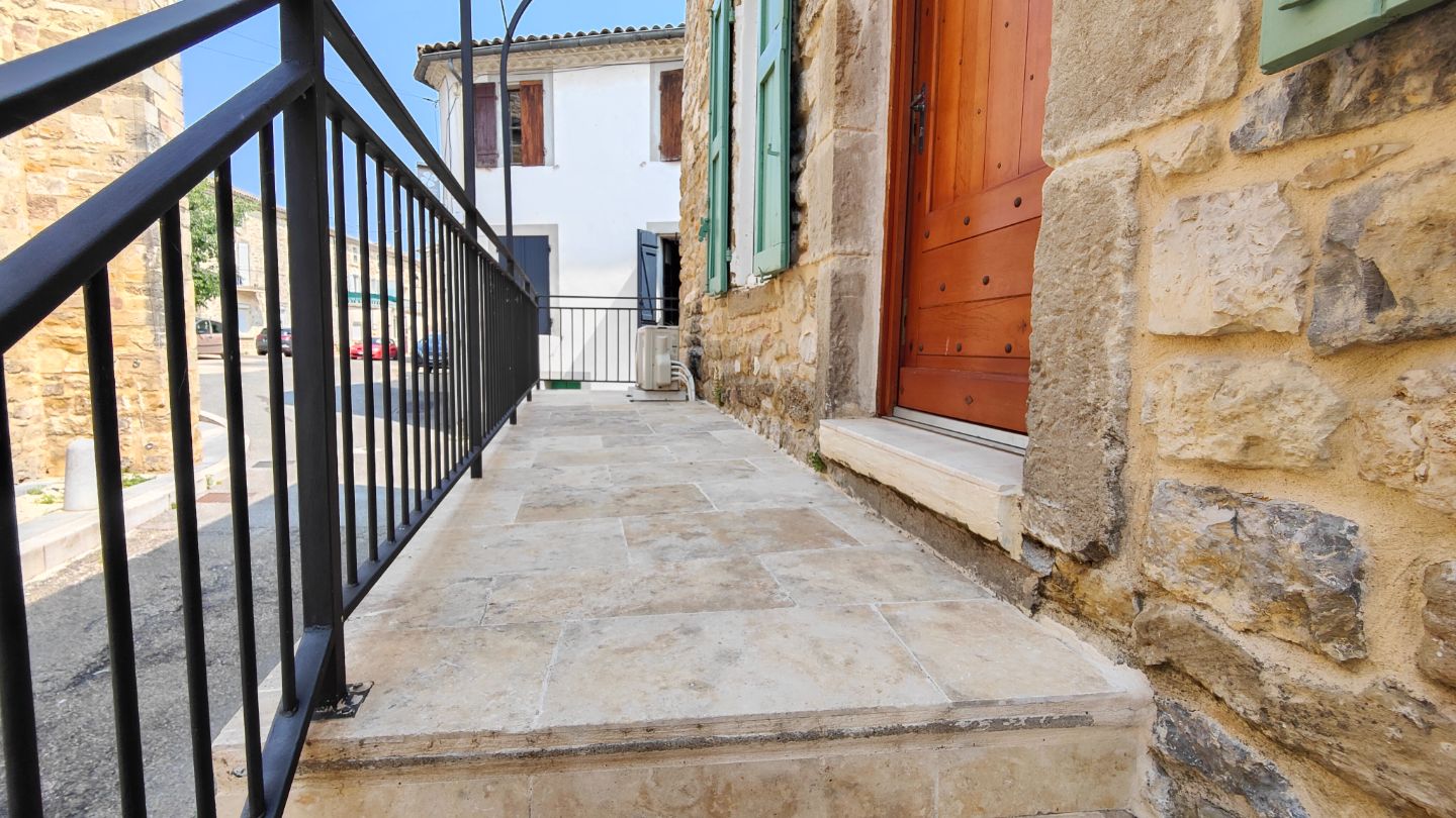 Maison à vendre  - 3 pièce(s) - 70m2 - Moussac (30190)