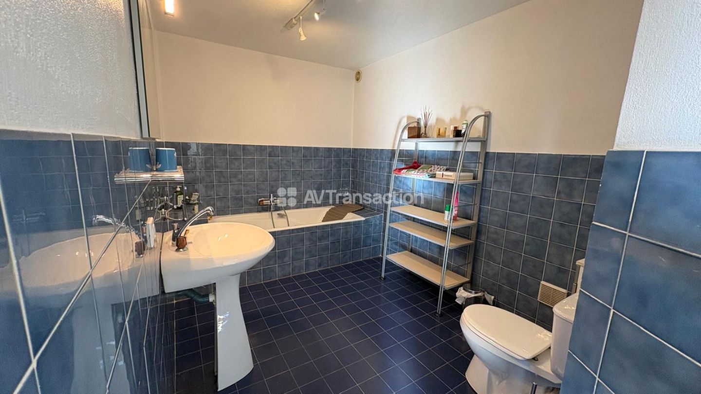 Maison à vendre  - 7 pièce(s) - 188m2 - Bastelicaccia (20129)