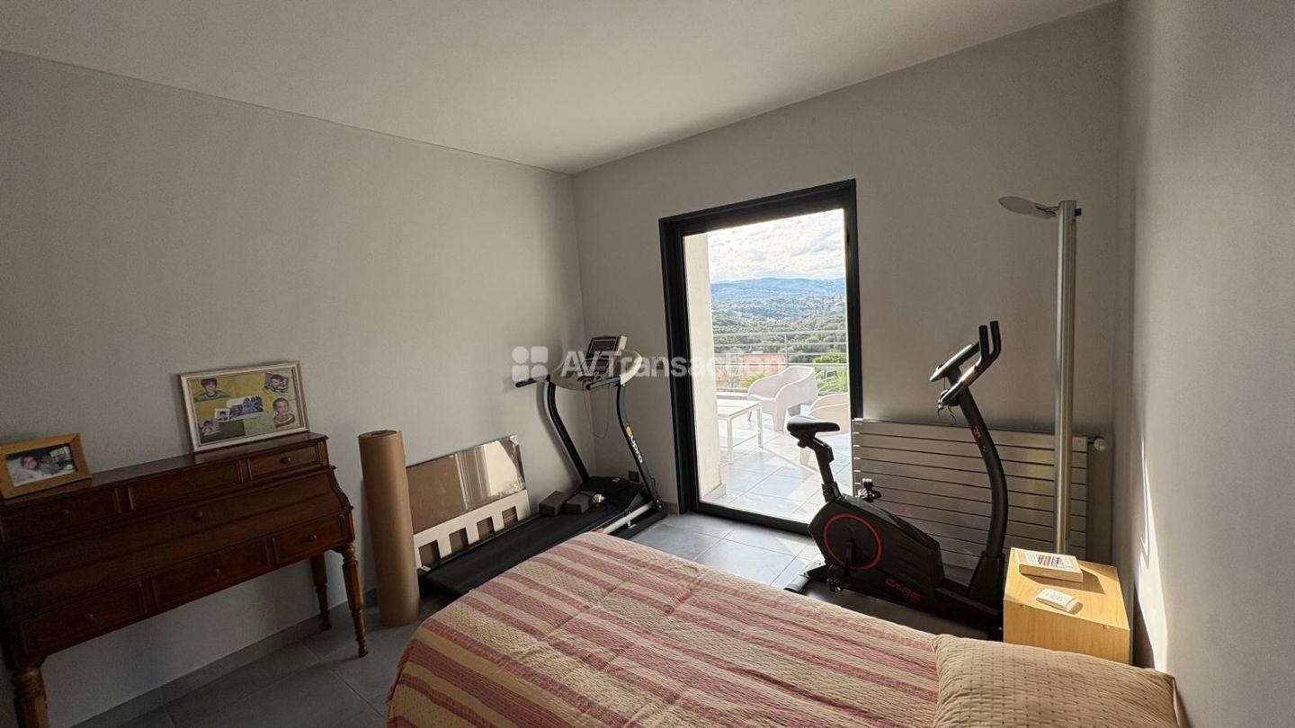 Maison à vendre  - 7 pièce(s) - 188m2 - Bastelicaccia (20129)