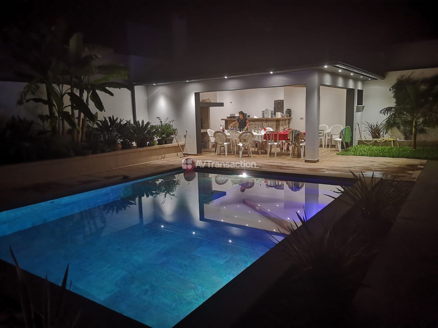 Maison à vendre  - 6 pièce(s) - 205m2 - Afa (20167)