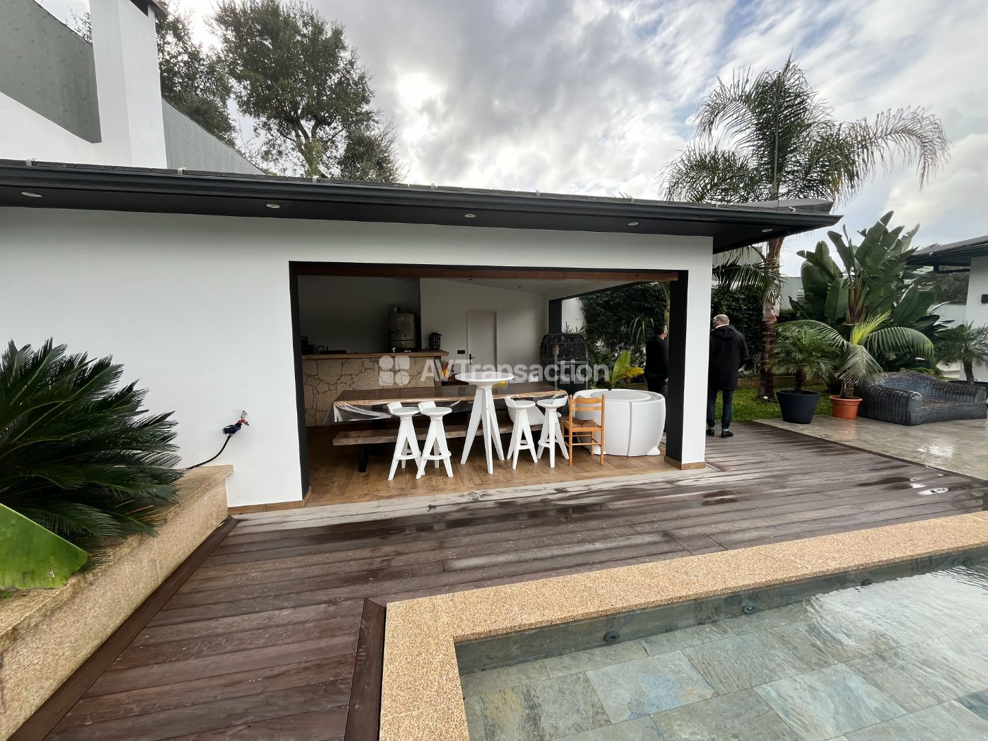 Maison à vendre  - 6 pièce(s) - 205m2 - Afa (20167)