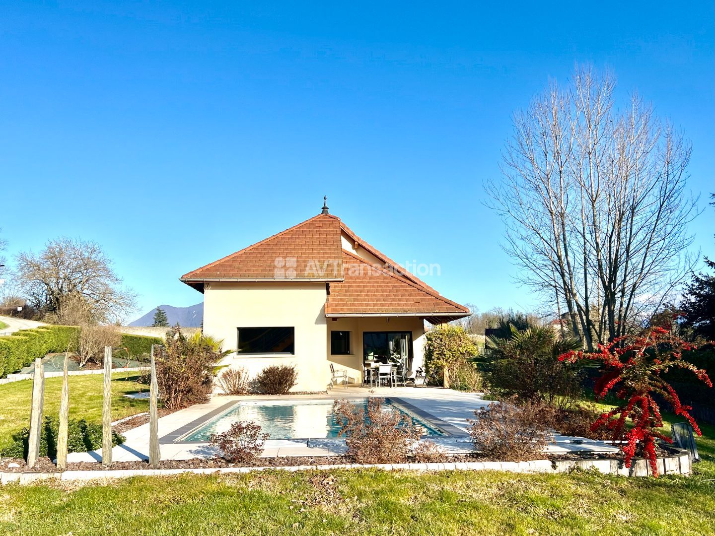 Maison à vendre  - 5 pièce(s) - 181.56m2 - Massignieu-de-rives (01300)