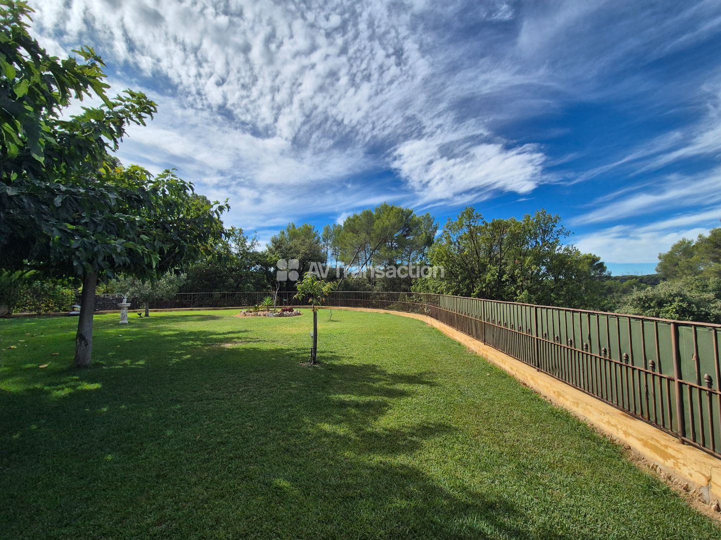 Maison à vendre  - 6 pièce(s) - 193m2 - Draguignan (83300)