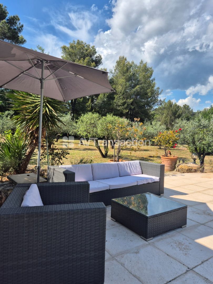 Maison à vendre  - 5 pièce(s) - 136m2 - Draguignan (83300)