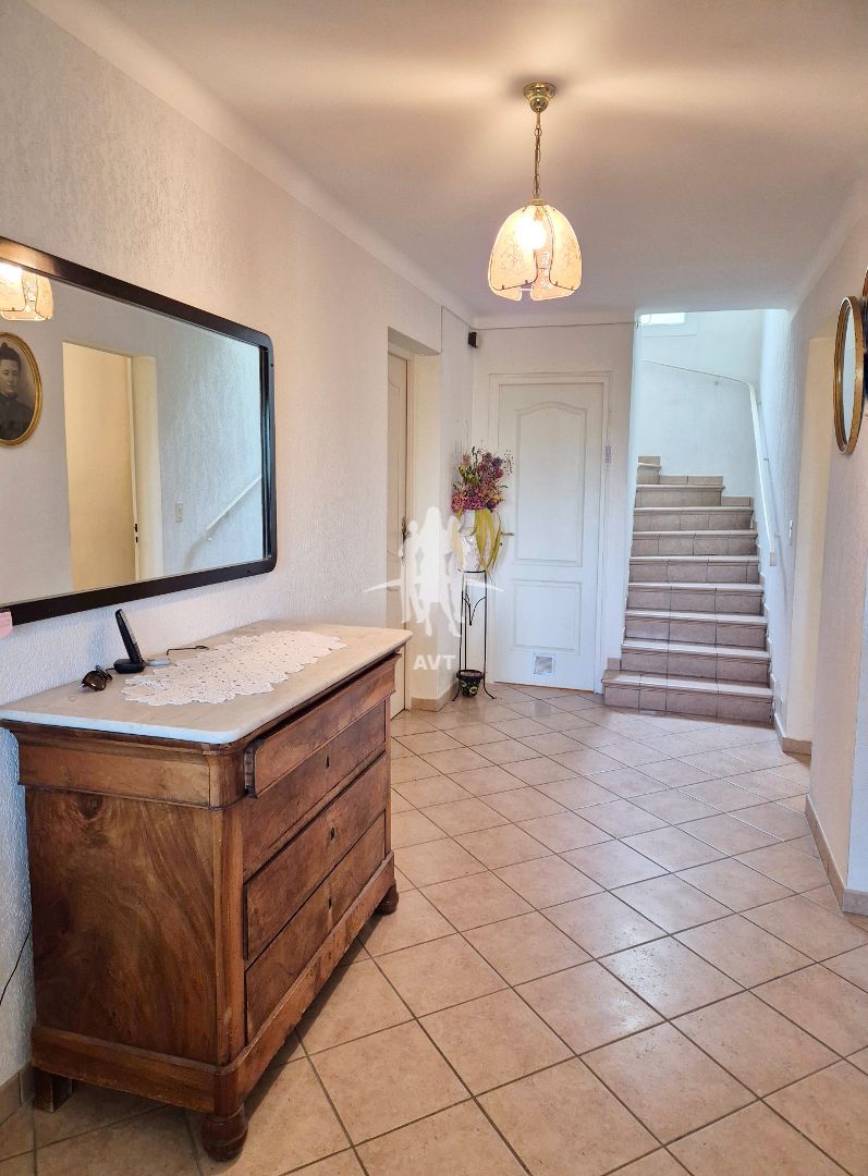 Maison à vendre  - 9 pièce(s) - 169m2 - Draguignan (83300)