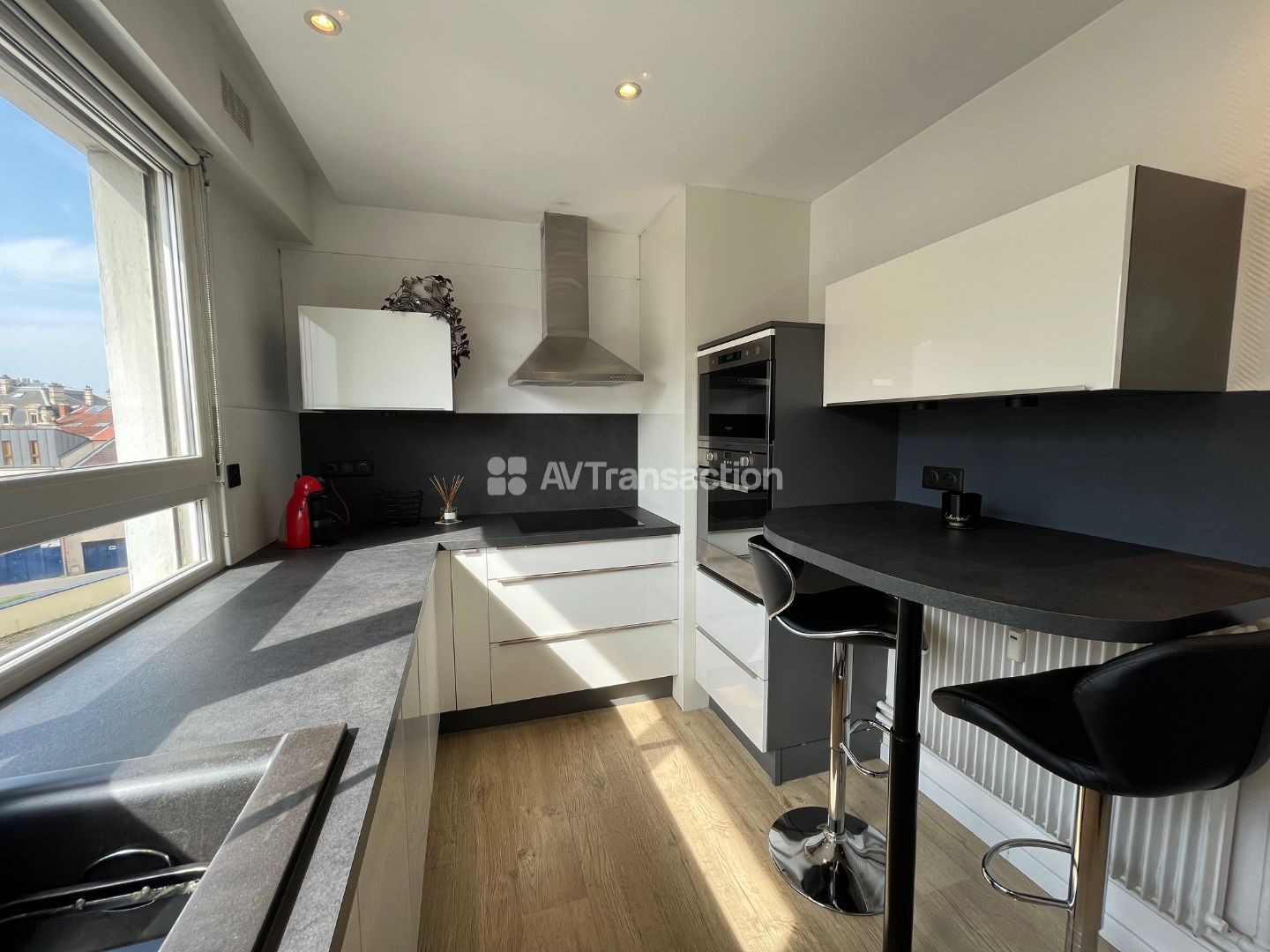 appartement 80m² Nancy centre parking et cave