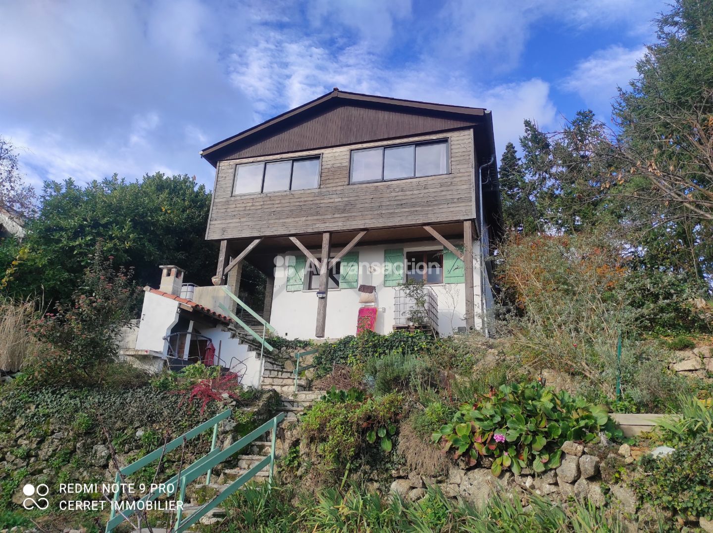 Maison avec vue et jardin 