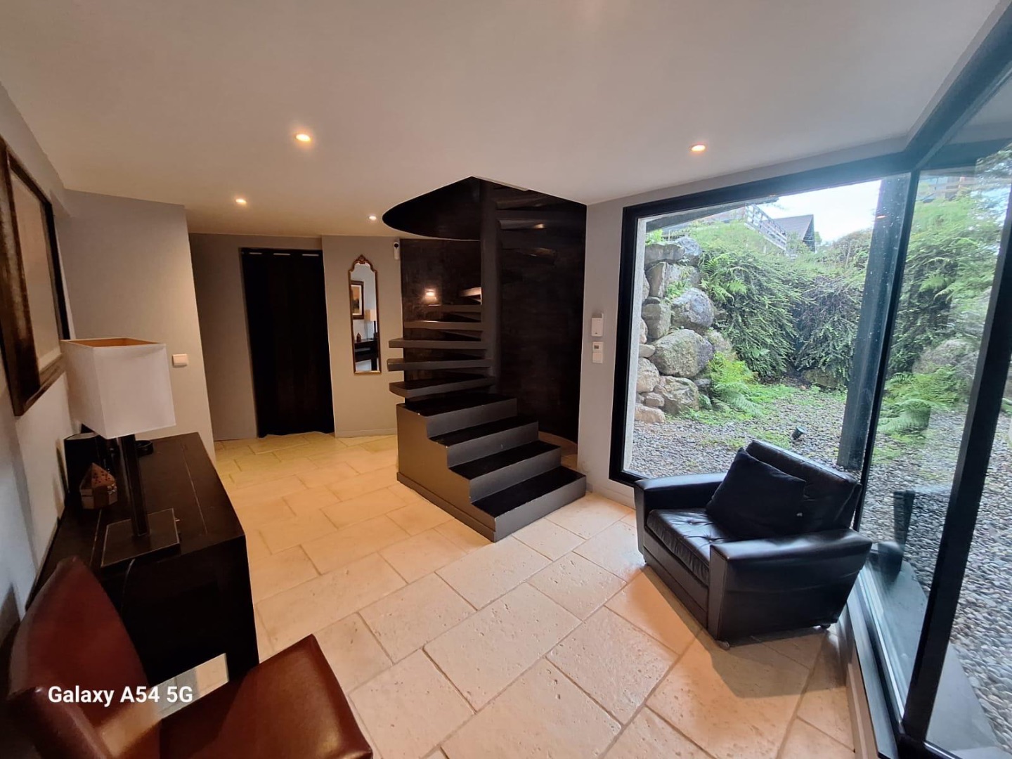 Villa d'architecte à louer  - 6 pièce(s) - 300m2 - Sciez (74140)