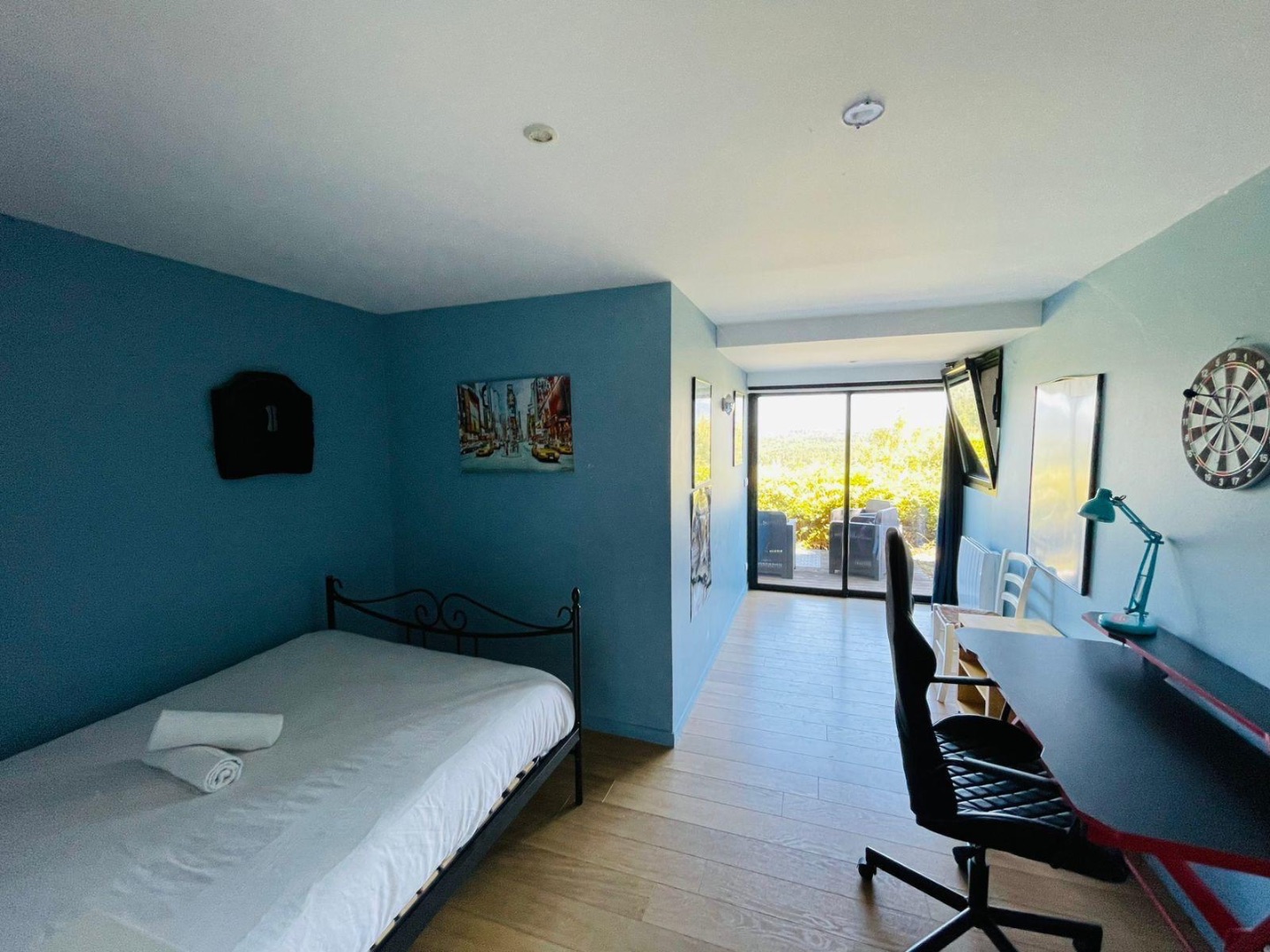 Villa d'architecte à louer  - 6 pièce(s) - 300m2 - Sciez (74140)