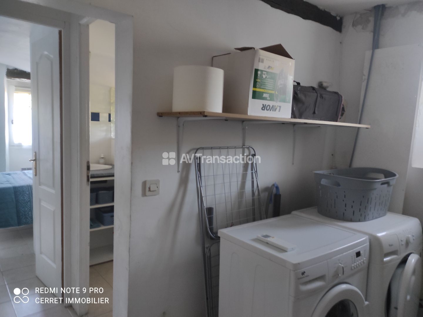 Maison en pierres avec jardin et chalet