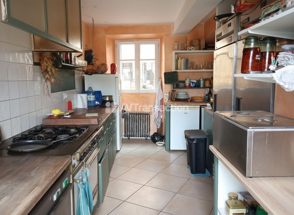Maison à vendre  - 5 pièce(s) - 135m2 - Callas (83830)
