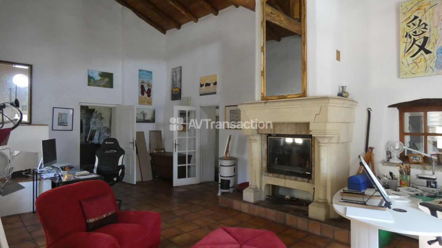 Maison de caractère à vendre  - 10 pièce(s) - 237m2 - Soudorgues (30460)