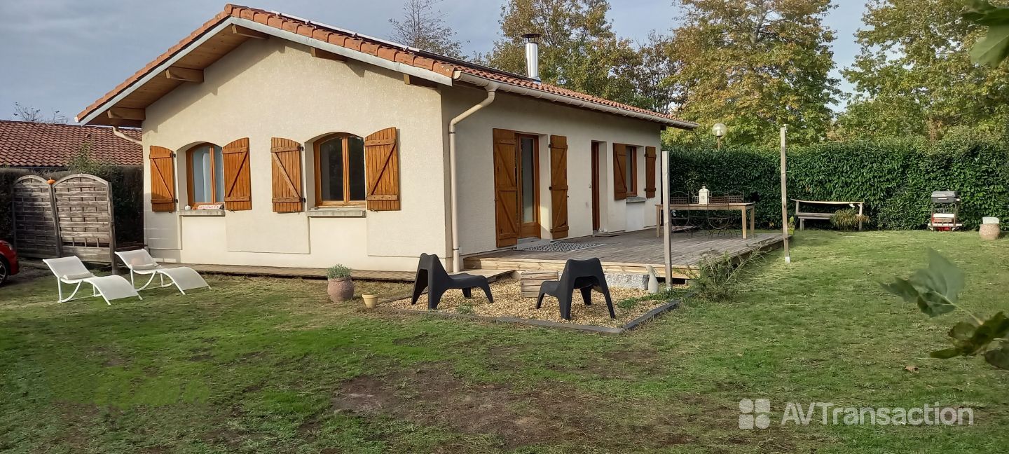 Maison de plain pied quartier résidentiel