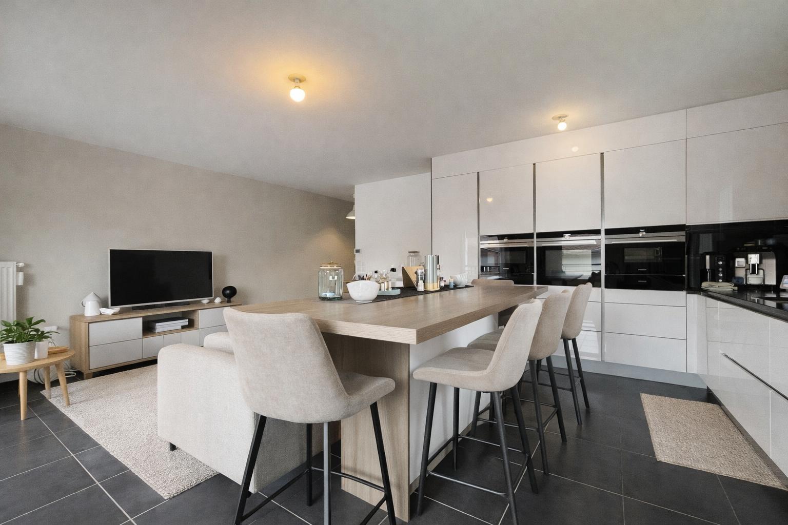 Appartement à vendre  - 4 pièce(s) - 81m2 - Contamine-sur-arve (74130)