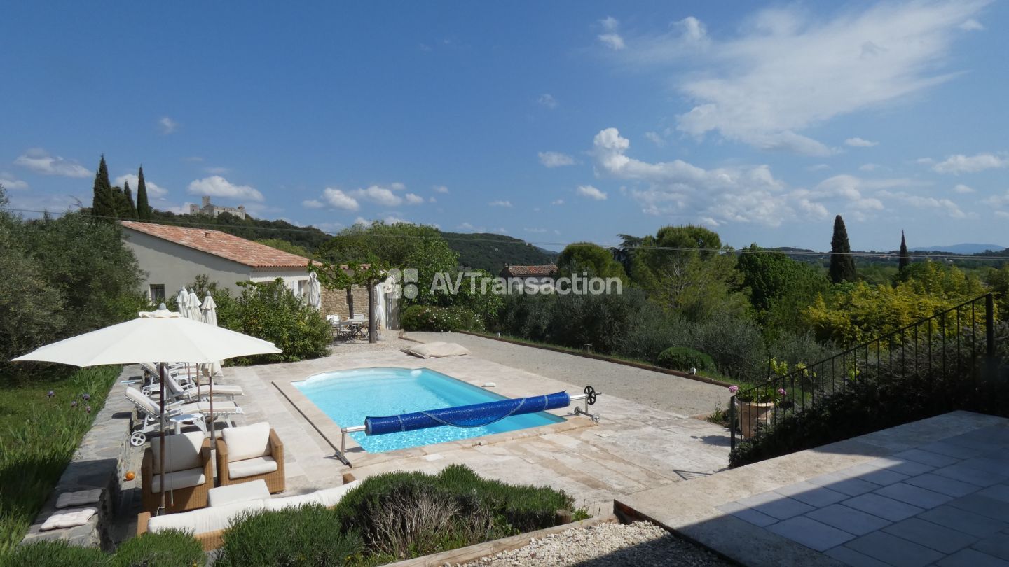 Villa d'architecte à vendre  - 7 pièce(s) - 165m2 - Tornac (30140)