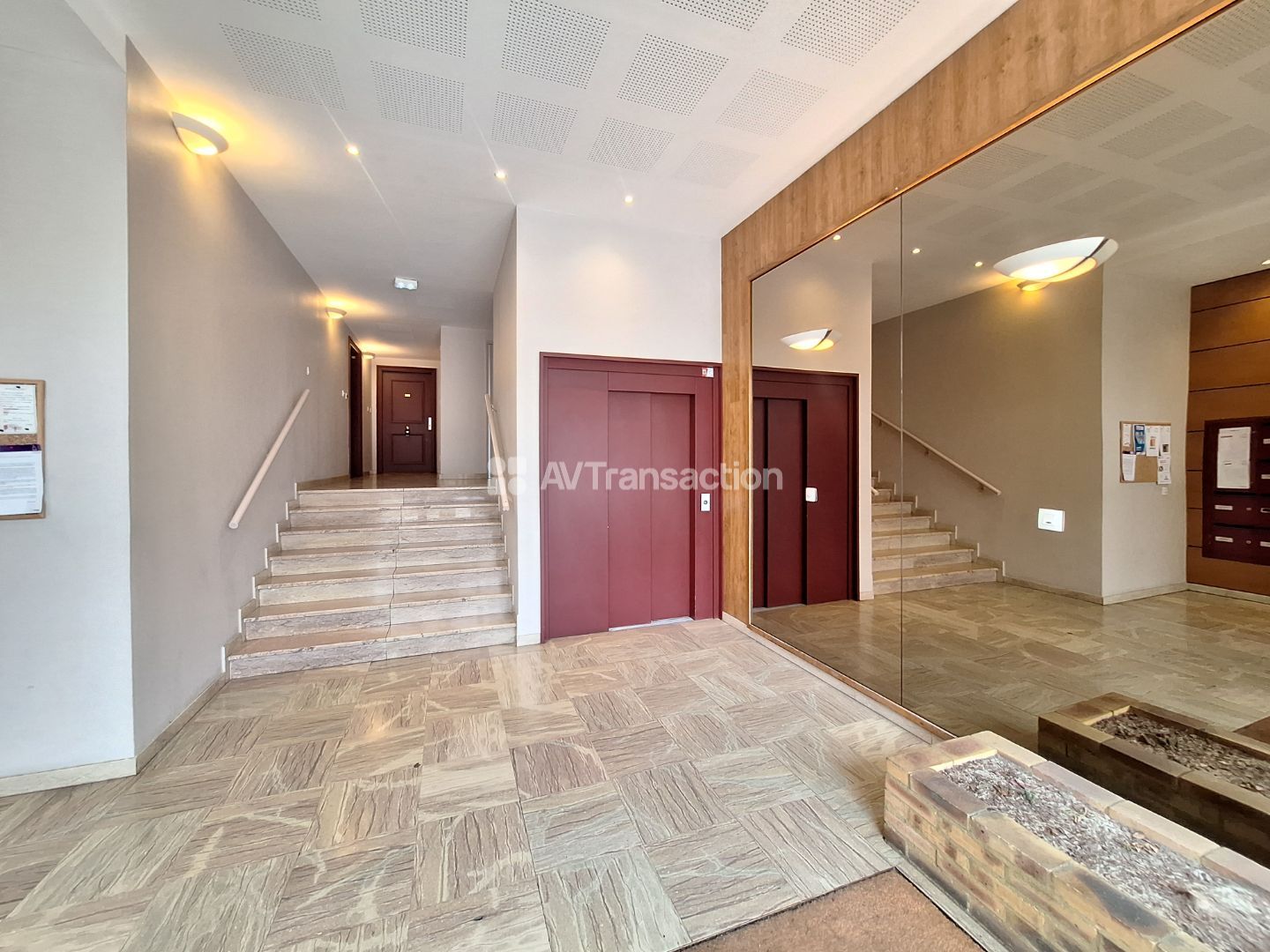 Beau T3 de 70m² -GRANDE PIECE DE VIE -BALCON-GARAGE COMPRIS