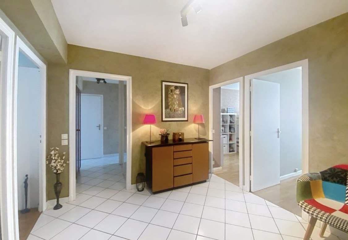 Appartement à vendre  - 5 pièce(s) - 102m2 - Villeurbanne (69100)