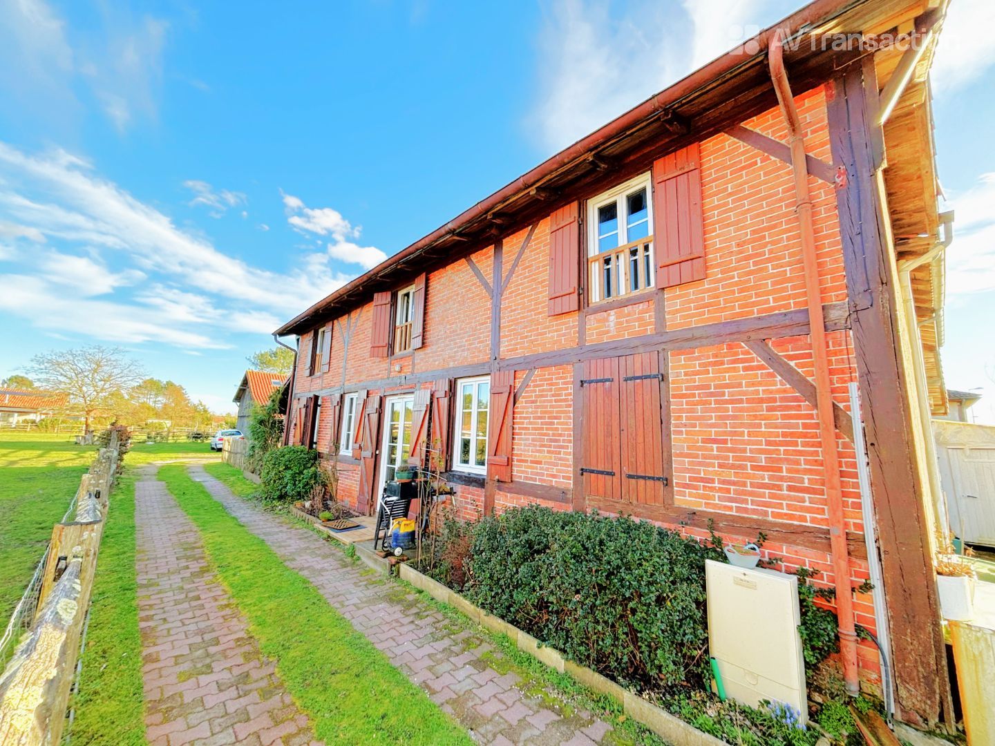 Maison à vendre  - 8 pièce(s) - 173.6m2 - Lit-et-mixe (40170)