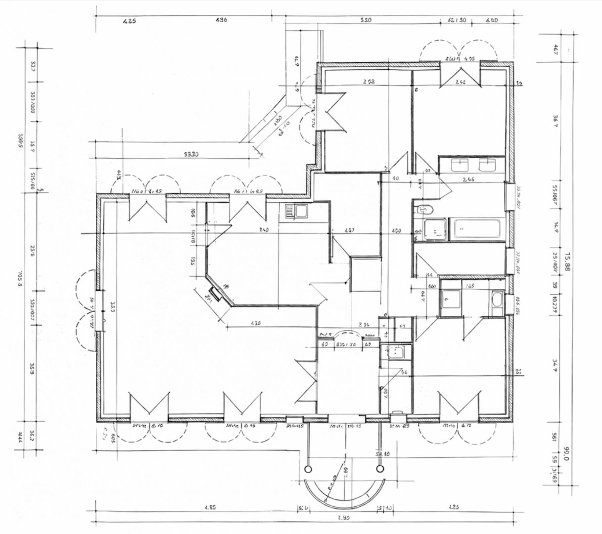 Maison familiale de plain-pied sur une belle parcelle de 1700 m2