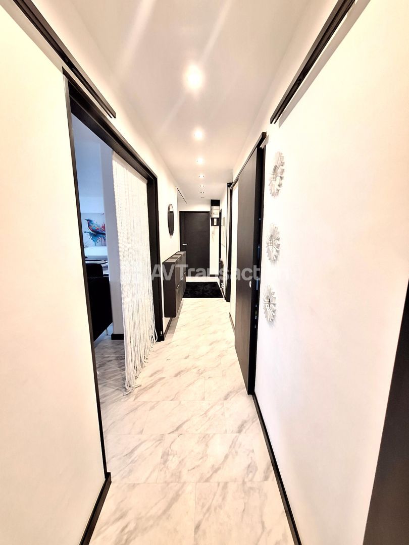 Appartement à vendre  - 5 pièce(s) - 87m2 - Décines-charpieu (69150)