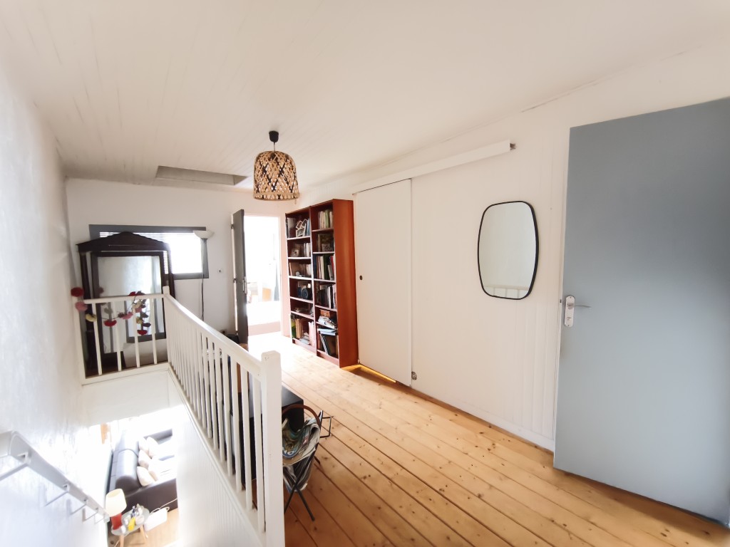 Maison à vendre  - 3 pièce(s) - 87m2 - Pons (17800)