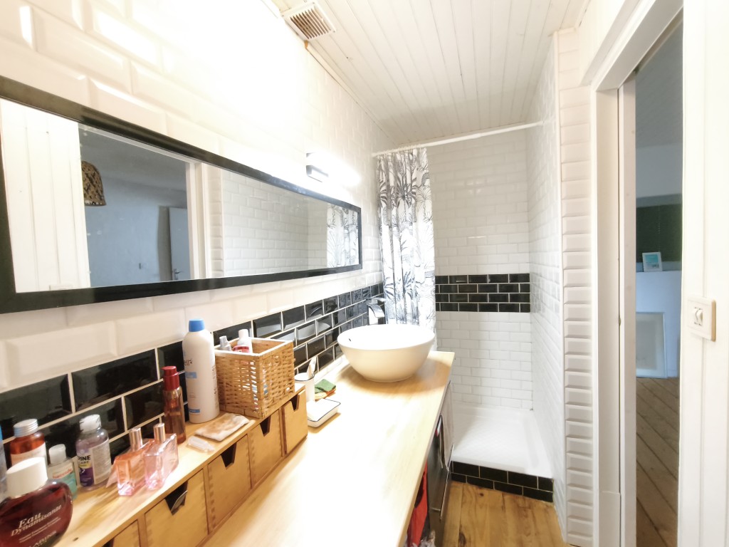 Maison à vendre  - 3 pièce(s) - 87m2 - Pons (17800)