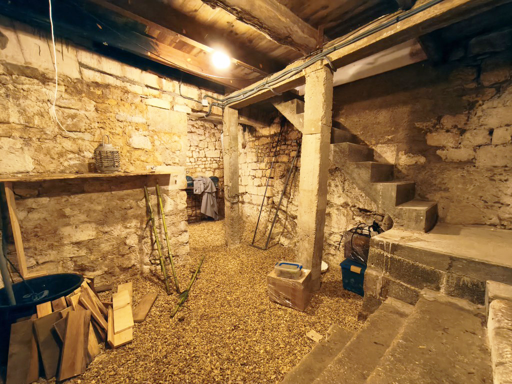 Maison à vendre  - 3 pièce(s) - 87m2 - Pons (17800)