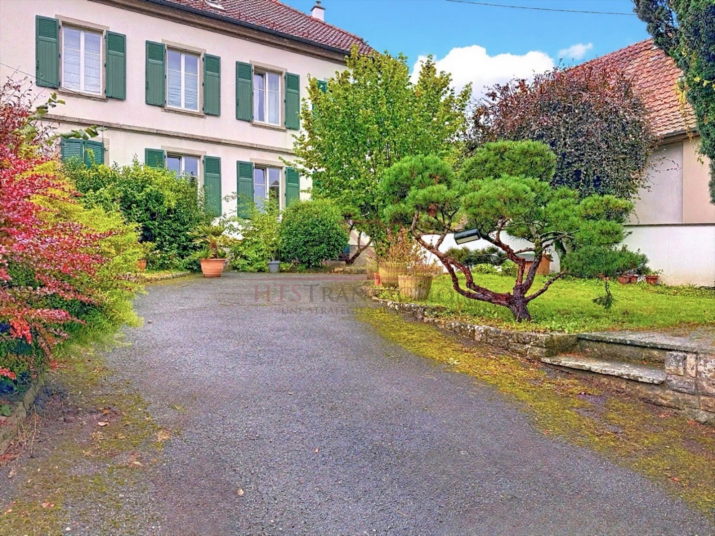 Maison à vendre  - 10 pièce(s) - 395m2 - Bourbach-le-bas (68290)