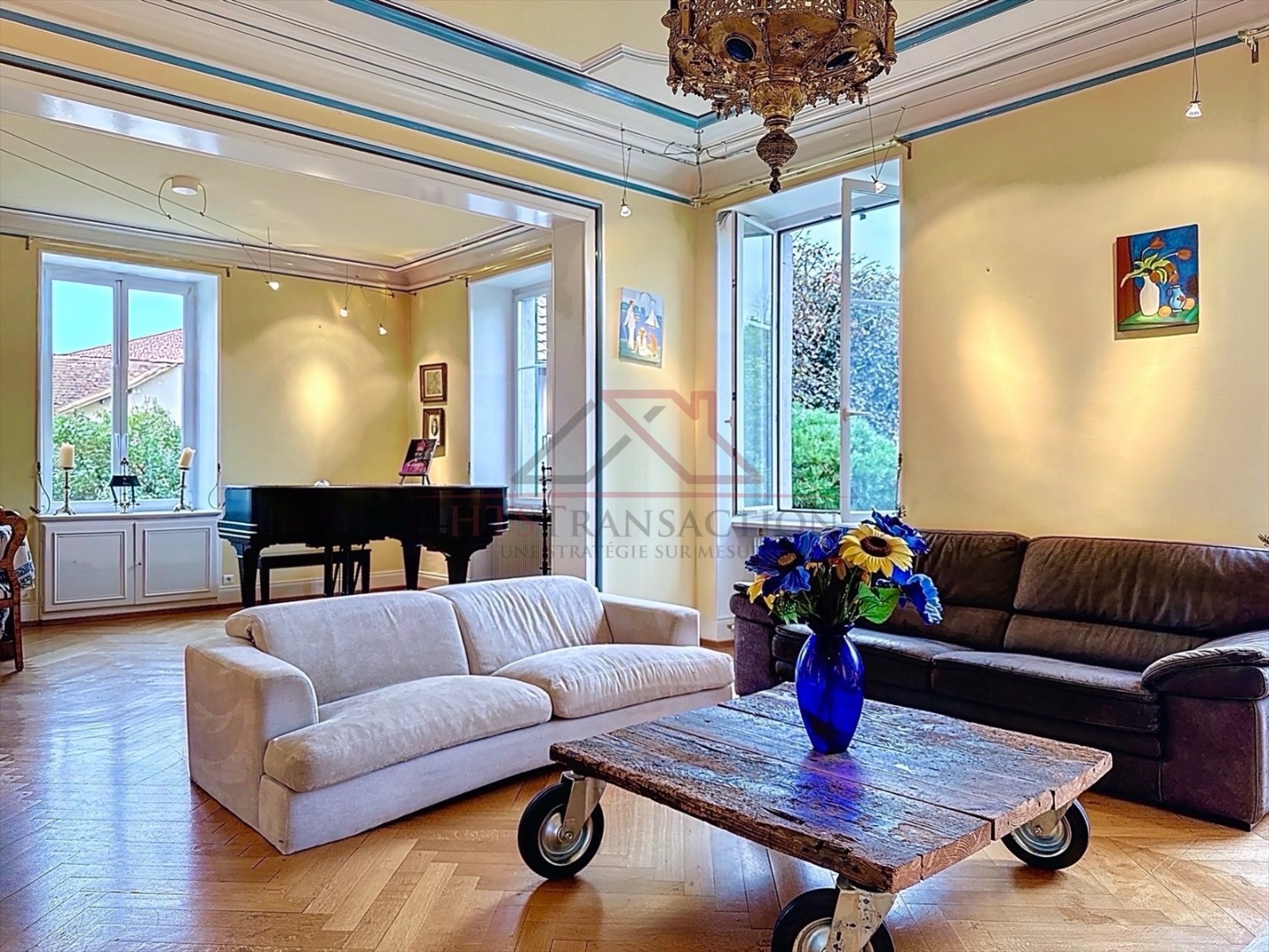À VENDRE – MAISON DE CARACTÈRE – 350 m² – TERRAIN 1 114 m² 