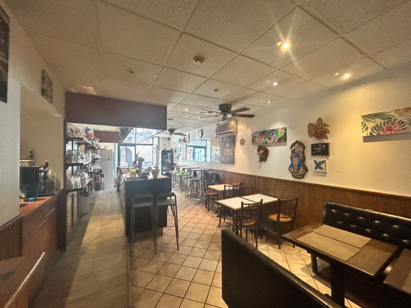 Café - Restaurant à vendre  - 73m2 - Trans-en-provence (83720)