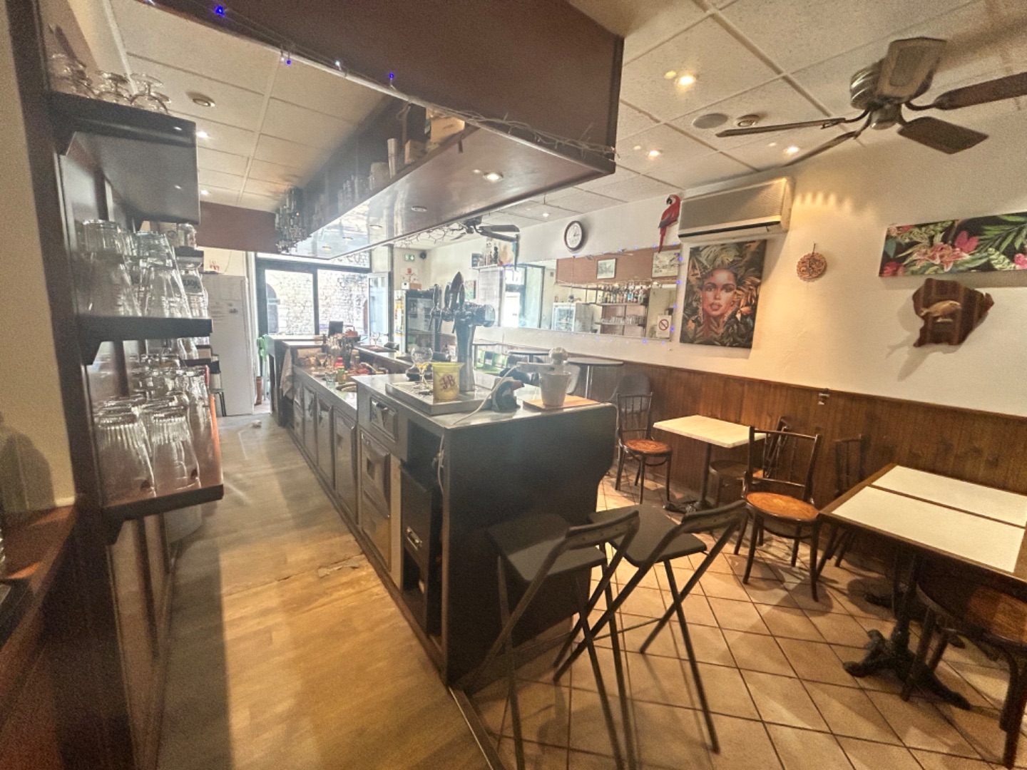 Café - Restaurant à vendre  - 73m2 - Trans-en-provence (83720)