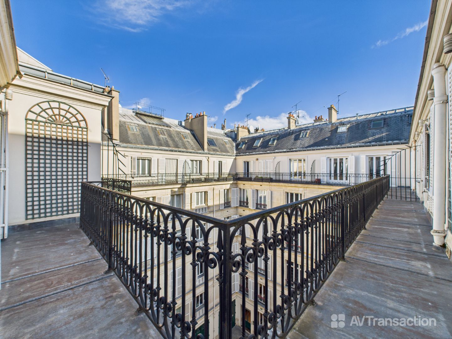Penthouse d’exception – Paris 8e – Duplex signé Wilmotte