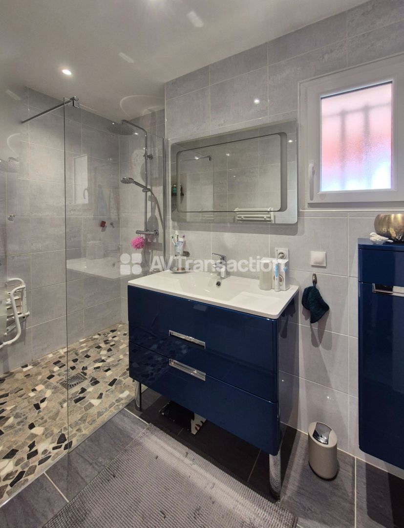 Maison à vendre  - 7 pièce(s) - 165m2 - Lorgues (83510)