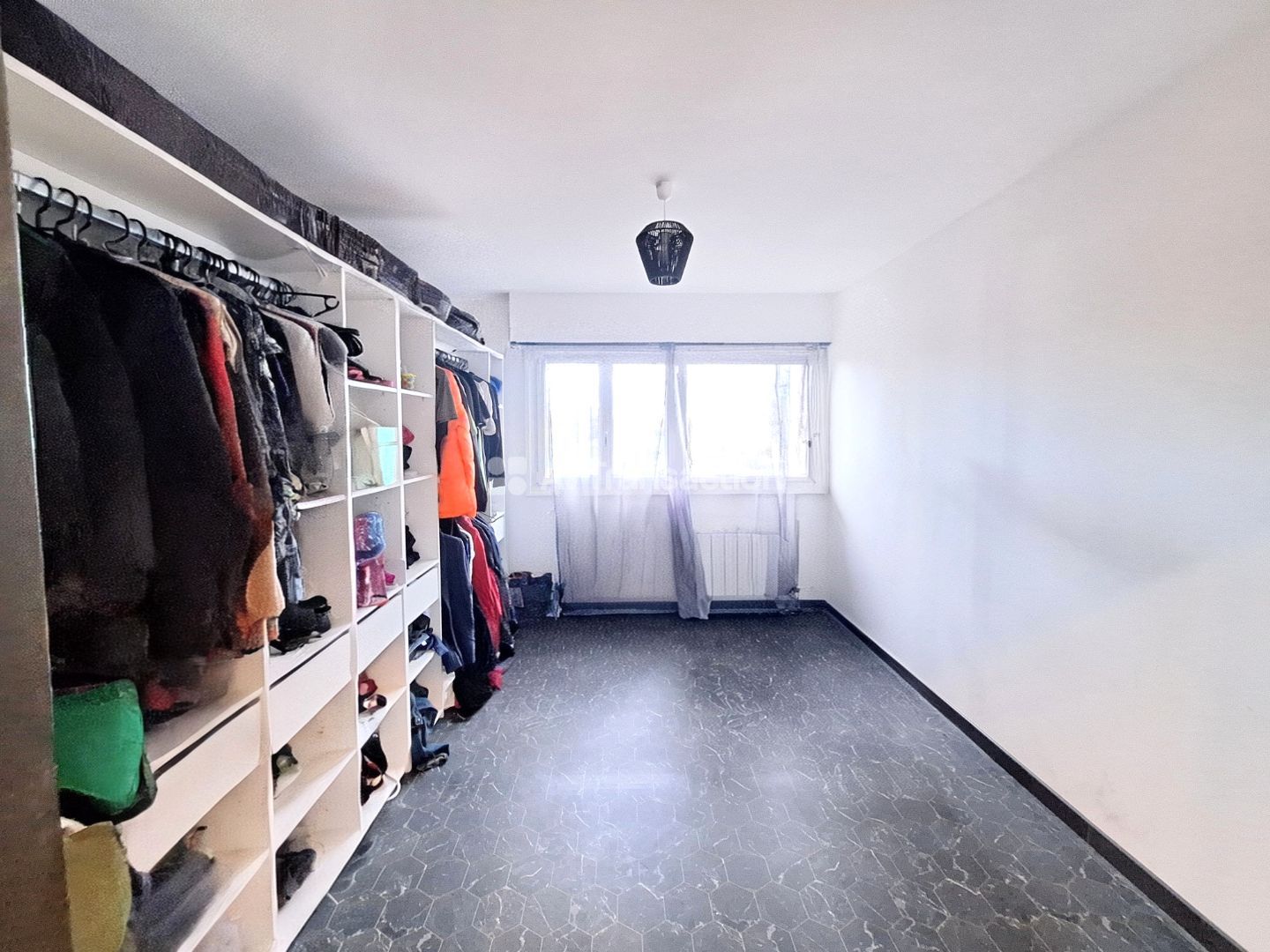 Appartement à vendre  - 5 pièce(s) - 87m2 - Décines-charpieu (69150)