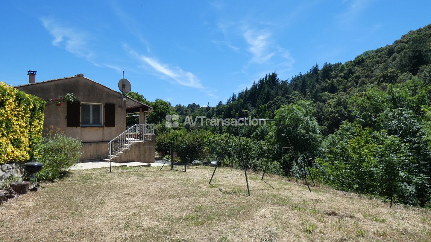Villa à vendre  - 7 pièce(s) - 139m2 - Soudorgues (30460)