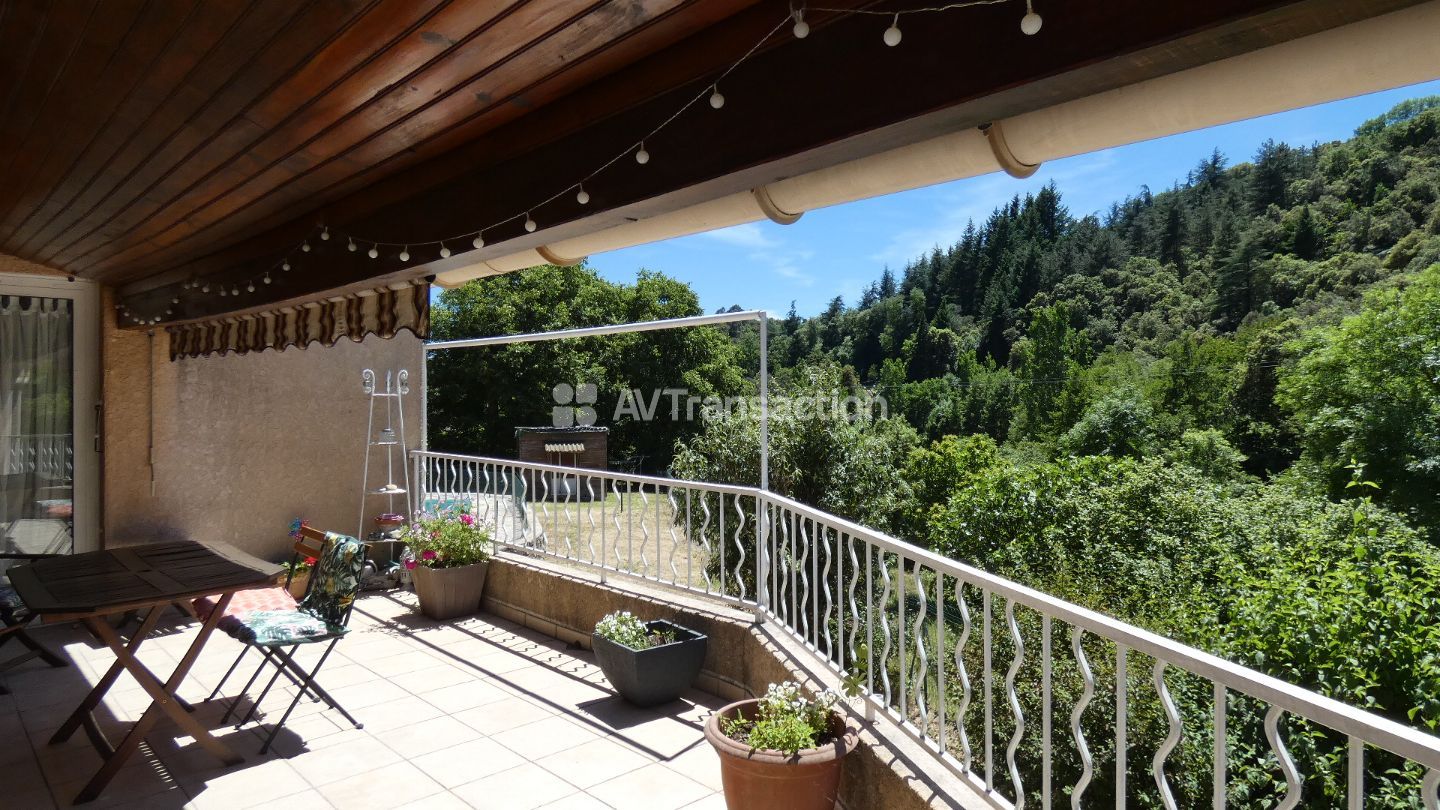 Villa à vendre  - 7 pièce(s) - 139m2 - Soudorgues (30460)