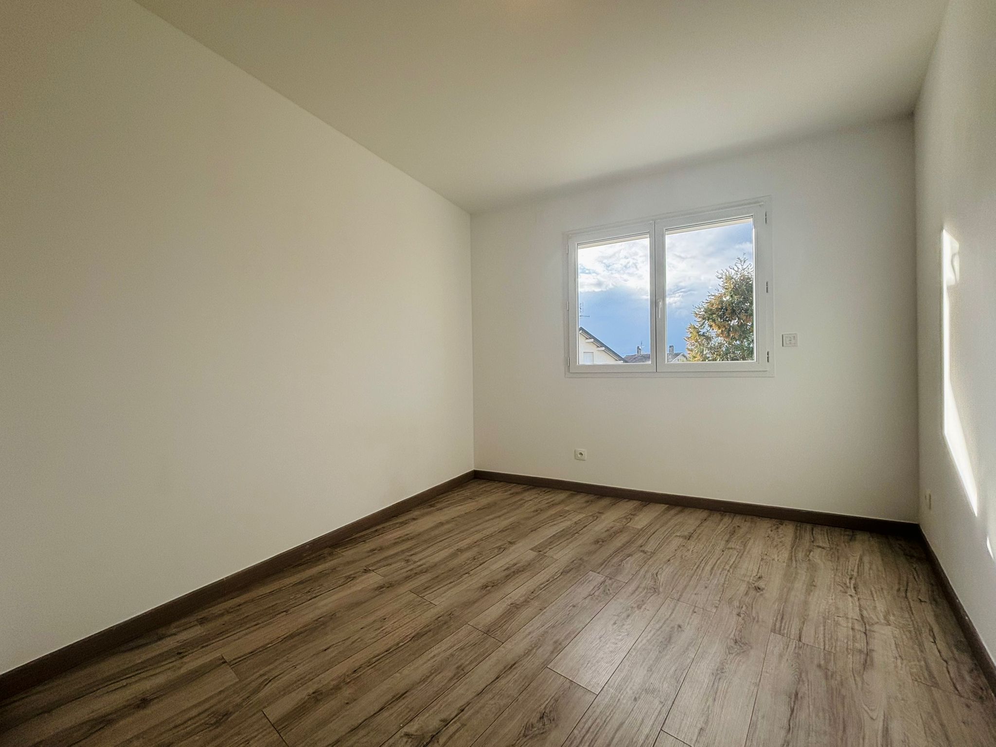 Appartement à vendre  - 3 pièce(s) - 63m2 - Douvaine (74140)