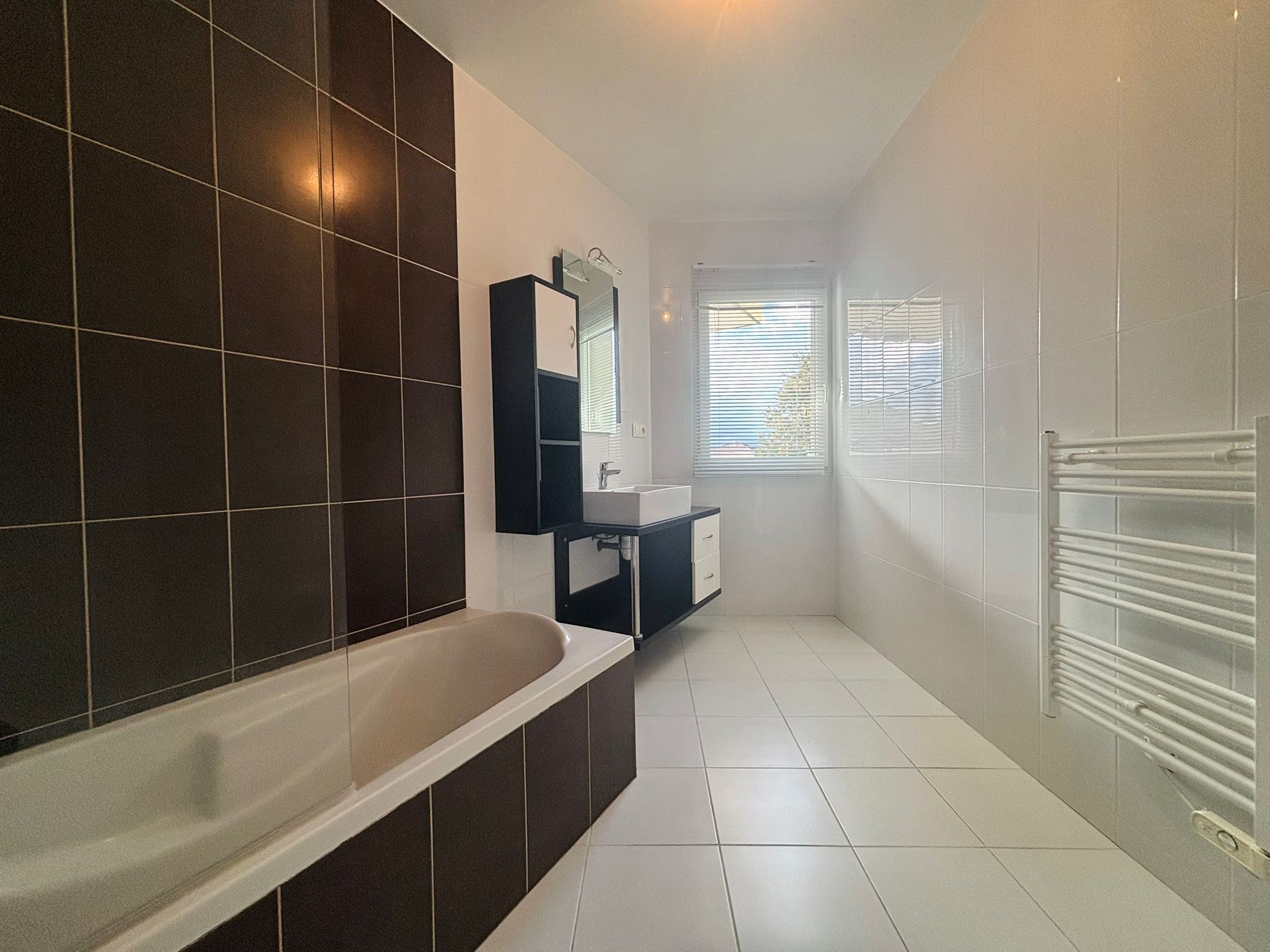 Appartement à vendre  - 3 pièce(s) - 63m2 - Douvaine (74140)