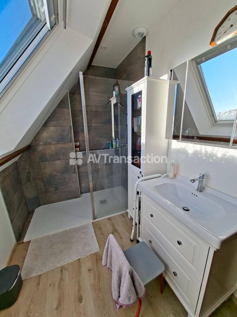 Maison à vendre  - 8 pièce(s) - 170m2 - Le Mesnil-esnard (76240)