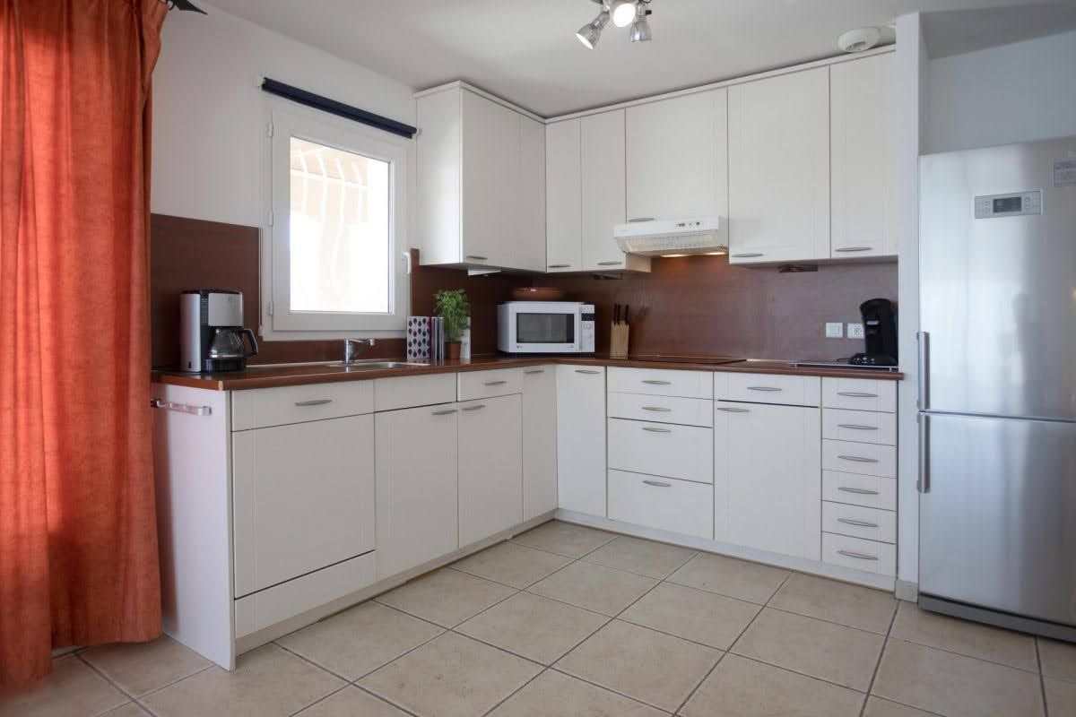 Propriété à vendre  - 8 pièce(s) - 142m2 - Aigne (34210)