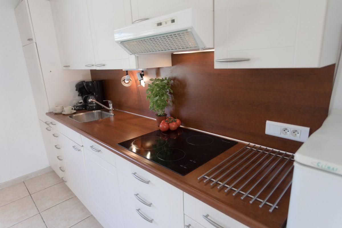 Propriété à vendre  - 8 pièce(s) - 142m2 - Aigne (34210)