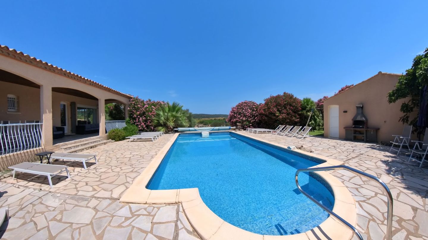 Propriété à vendre  - 8 pièce(s) - 142m2 - Aigne (34210)