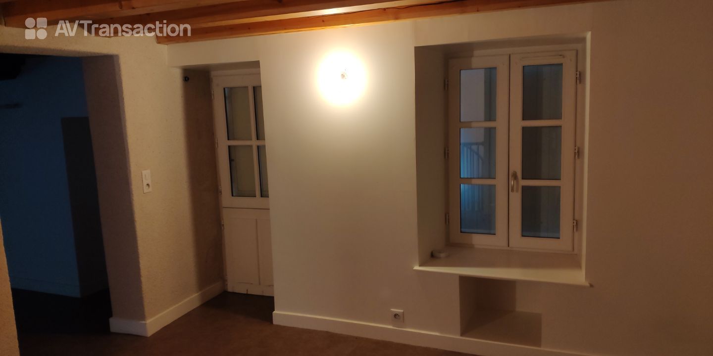 Maison à vendre  - 6 pièce(s) - 127m2 - La Celle (18200)