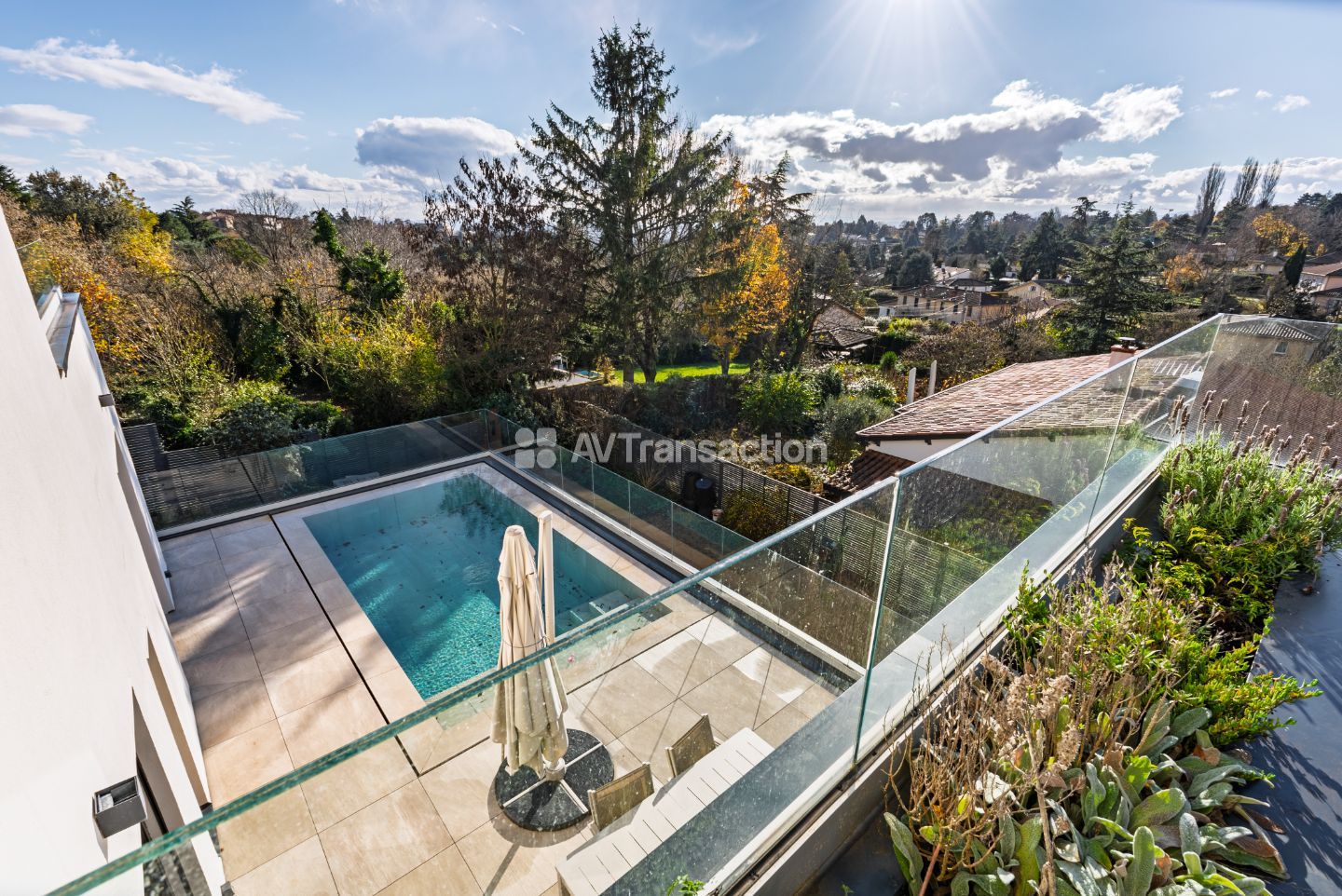 Maison à vendre  - 8 pièce(s) - 204m2 - Saint-cyr-au-mont-d'or (69450)