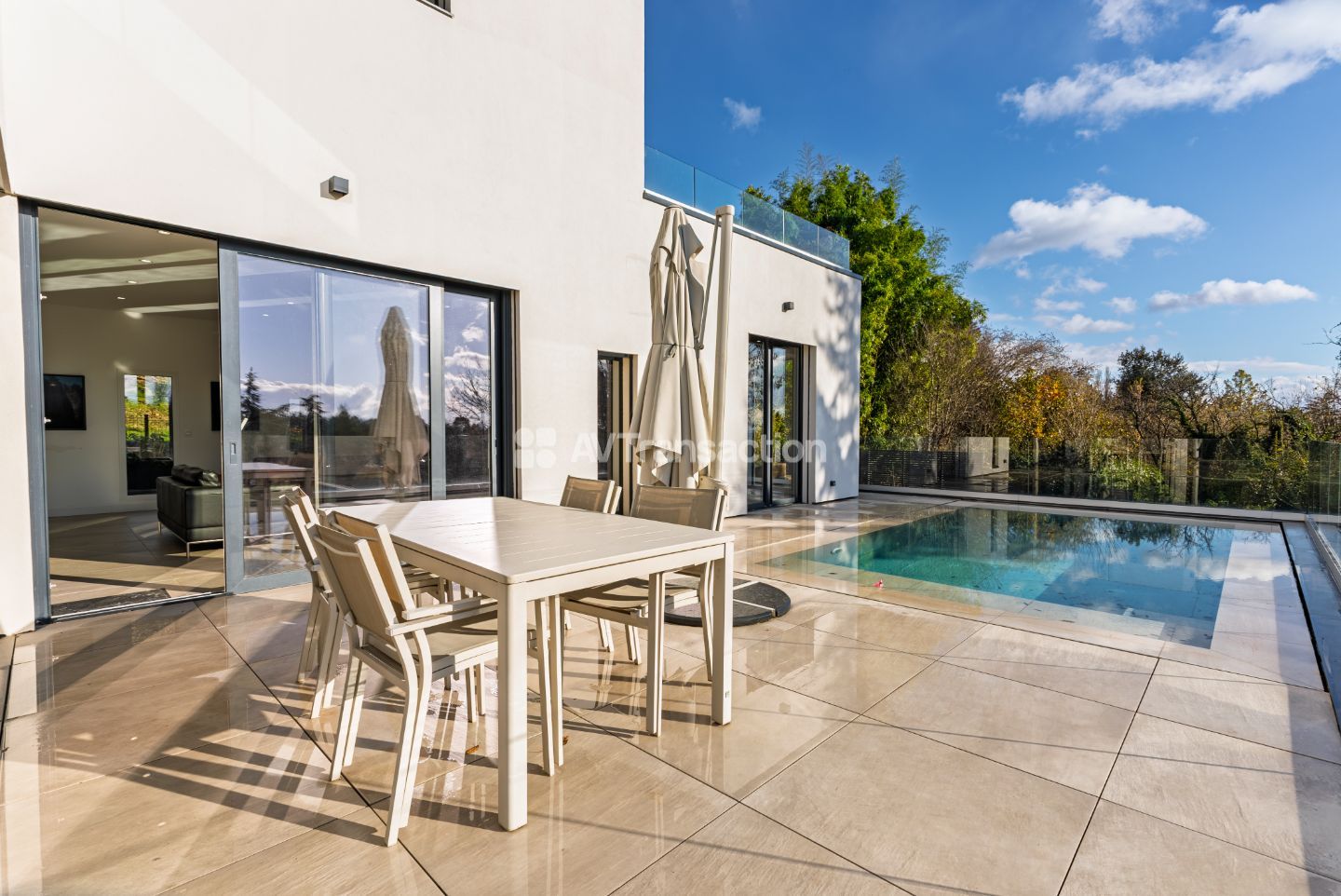 Maison à vendre  - 8 pièce(s) - 204m2 - Saint-cyr-au-mont-d'or (69450)