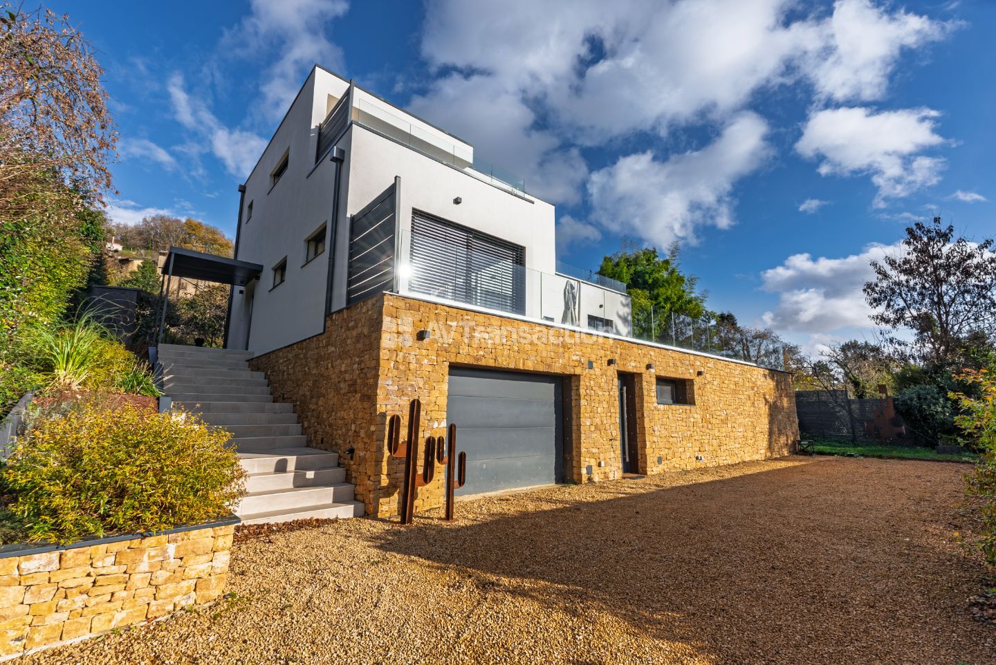 Maison à vendre  - 8 pièce(s) - 204m2 - Saint-cyr-au-mont-d'or (69450)