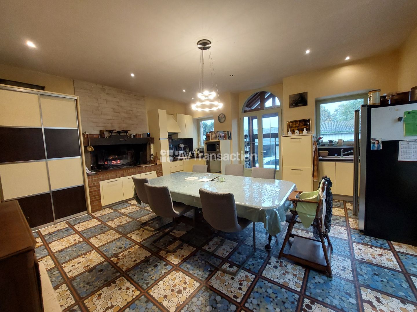 Maison à vendre  - 10 pièce(s) - 286m2 - Vaiges (53480)