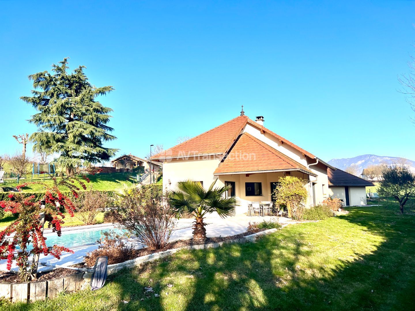 Villa d'architecte à vendre  - 5 pièce(s) - 181.56m2 - Belley (01300)