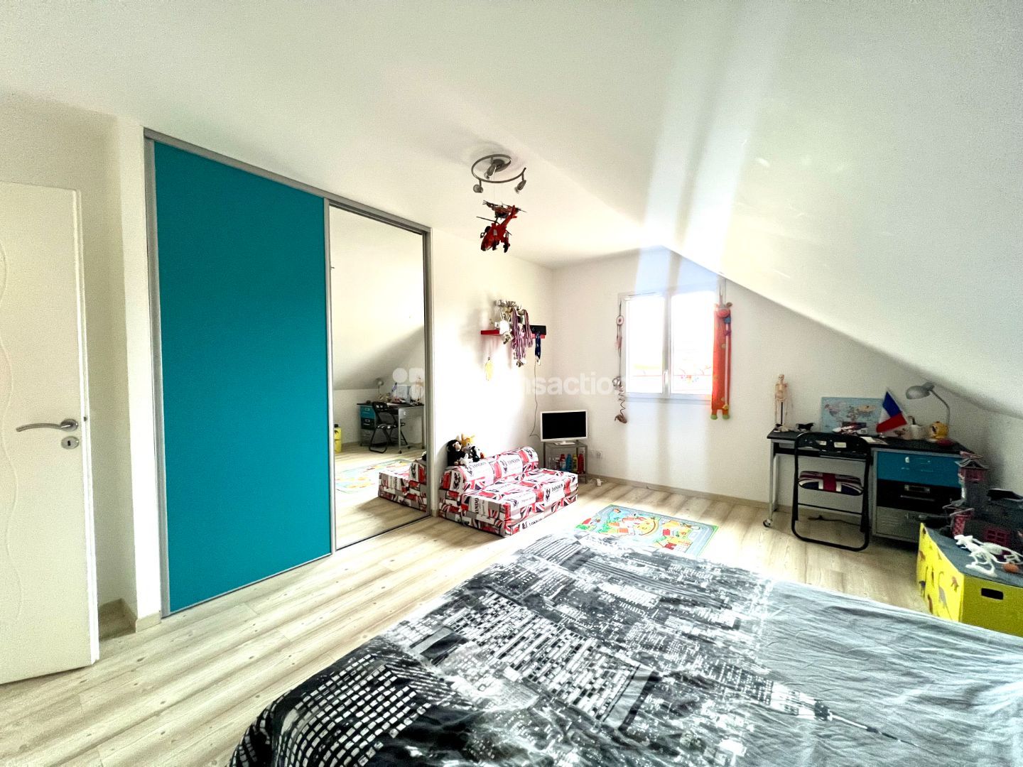 Villa d'architecte à vendre  - 5 pièce(s) - 181.56m2 - Belley (01300)