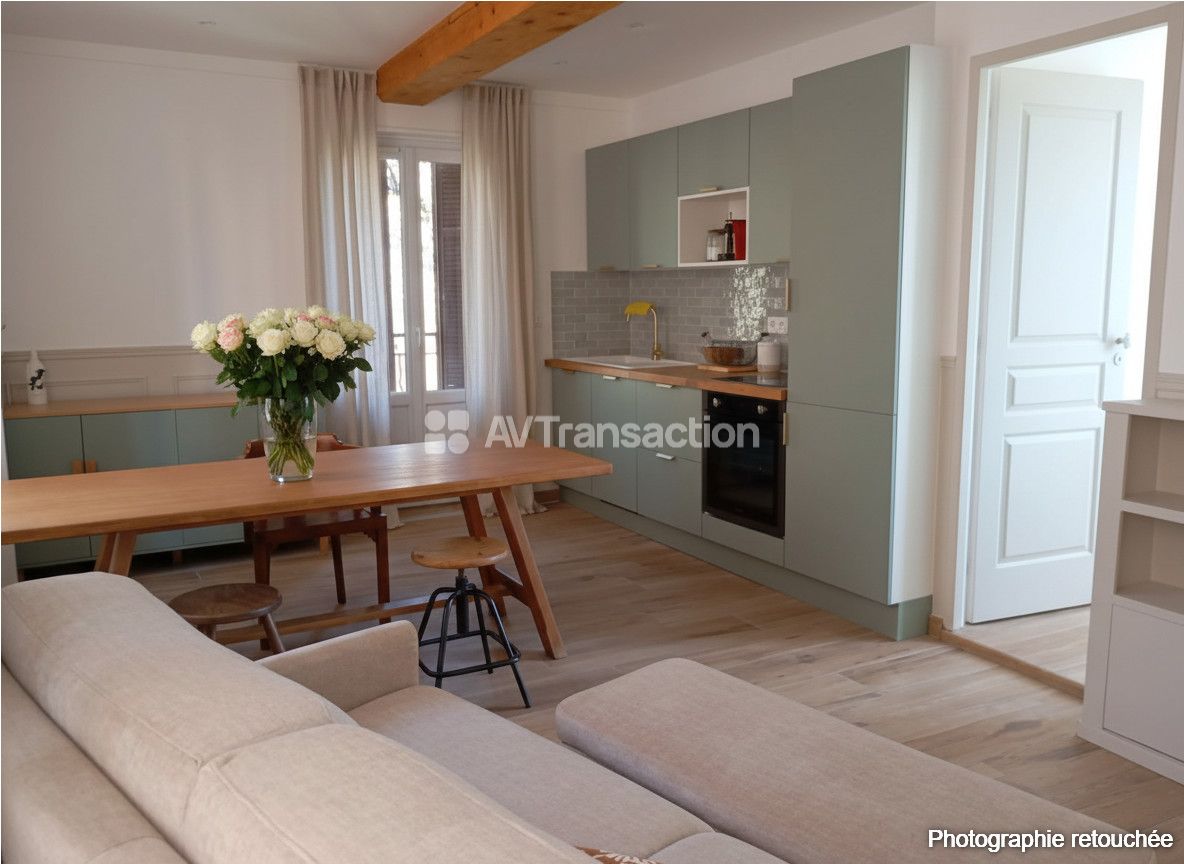 CALLAS : Bel appartement 2 pièces, balcon